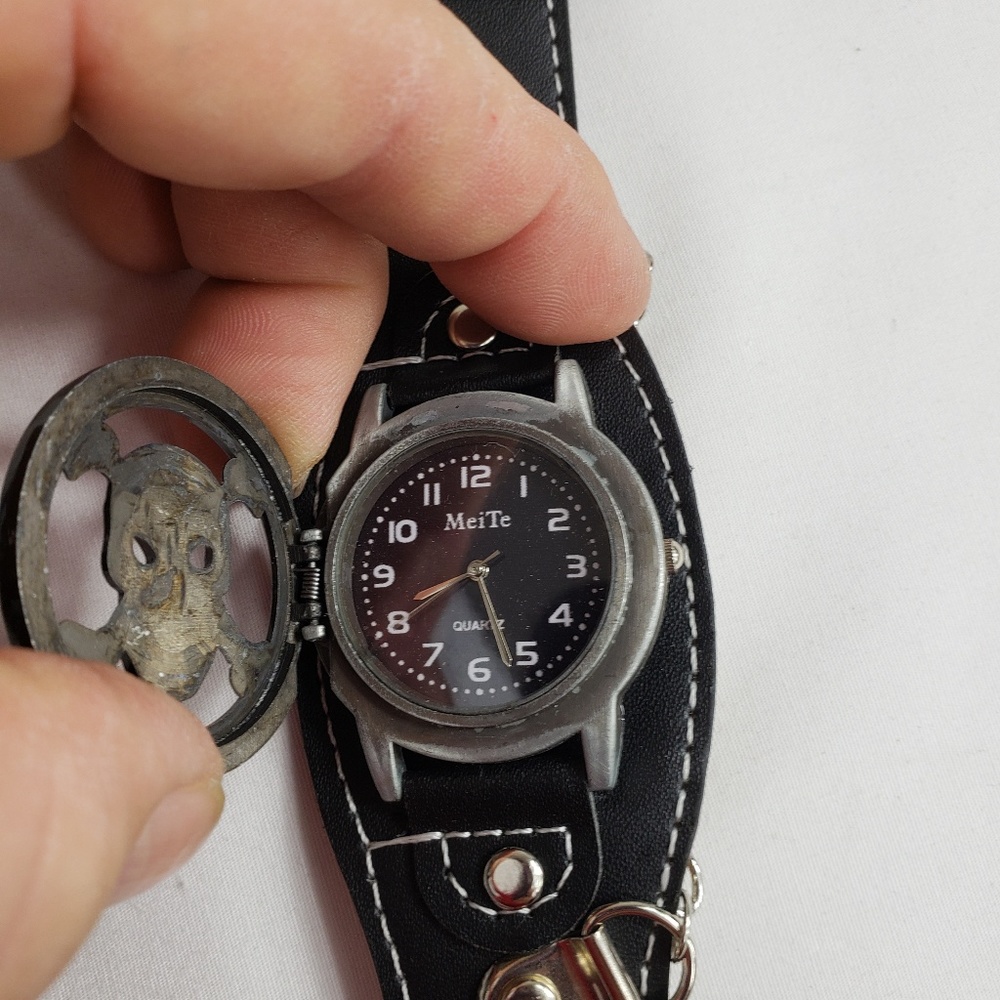 Men's watch - Picture 7 of 8